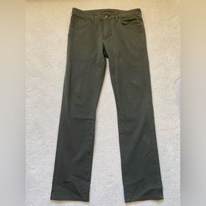 Uniqlo Chinos
